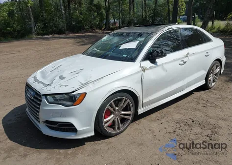 2015 Audi S3 2.0T Premium Plus z USA, uszkodzony, nr VIN WAUBFGFF0F1037335